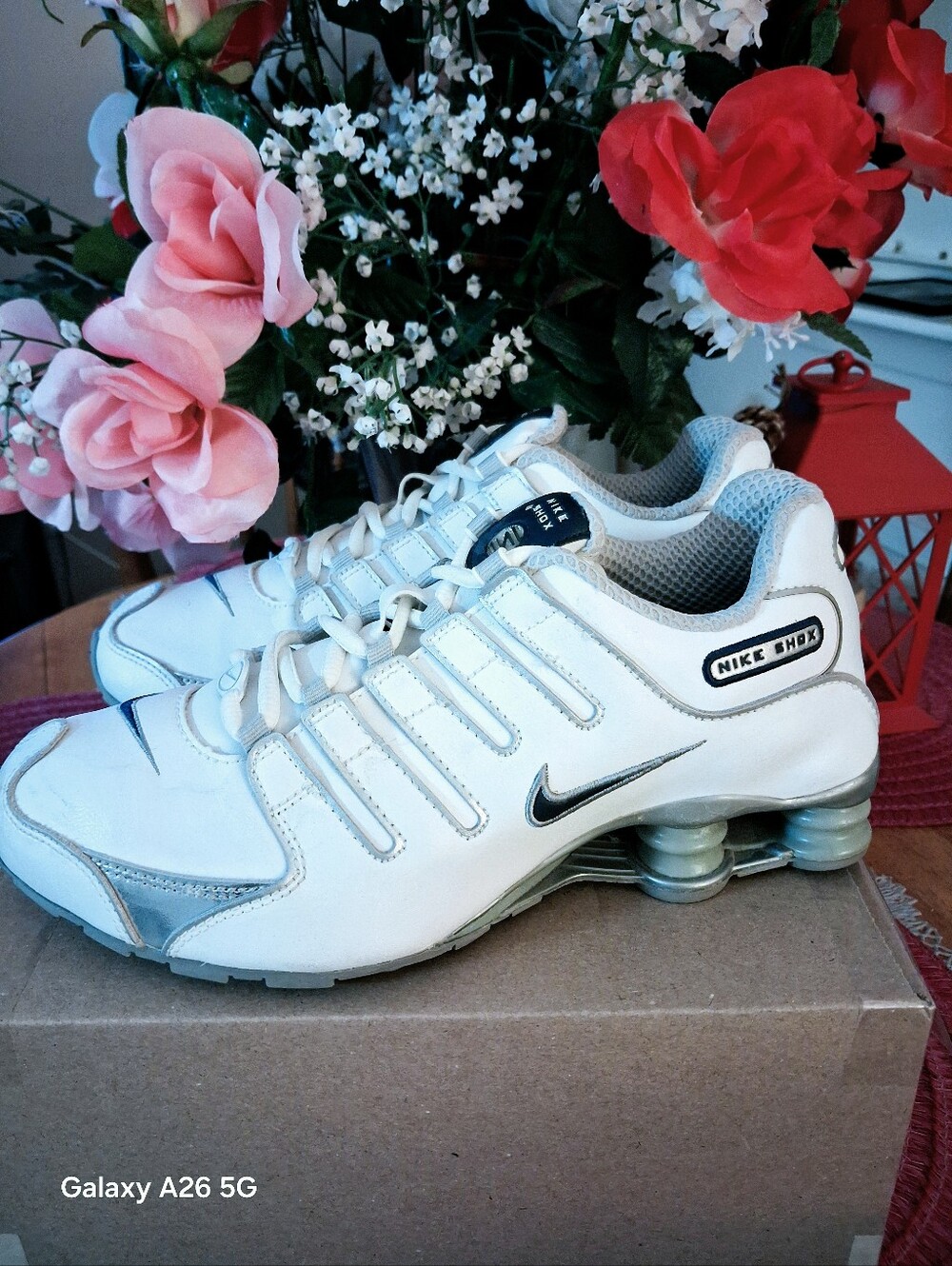 Nike VTG 2007 White Shox NZ 317929-141 Lace Up Low Top Size